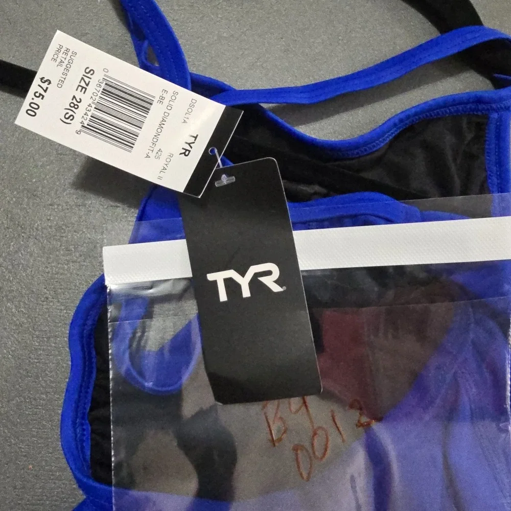 TYR Girls Solid Diamondfit Swimsuit Royal Blue One Piece DSOL1A Size 28 S